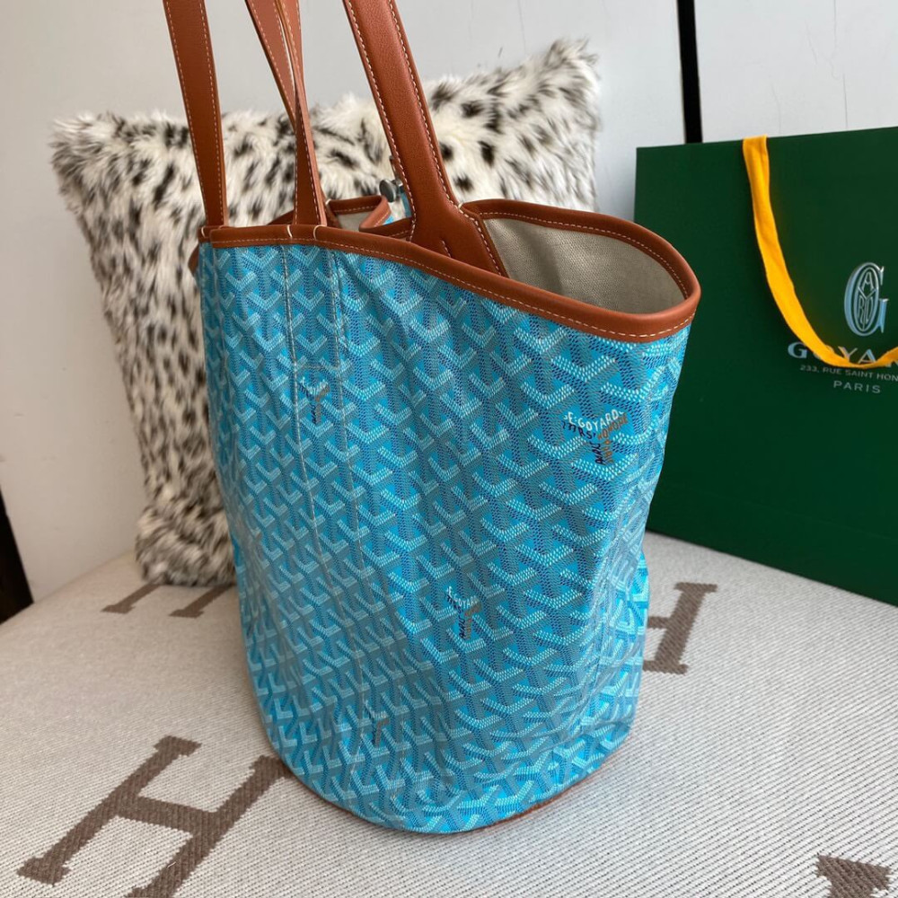 Goyard Revirsible Belharra Bag Light Blue