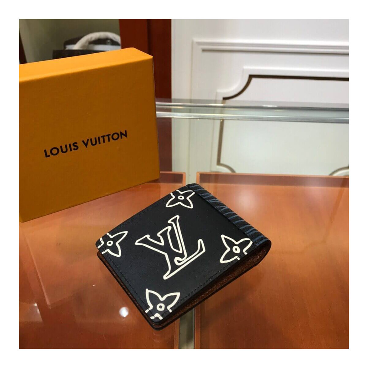 Louis Vuitton Multiple Wallet M69699