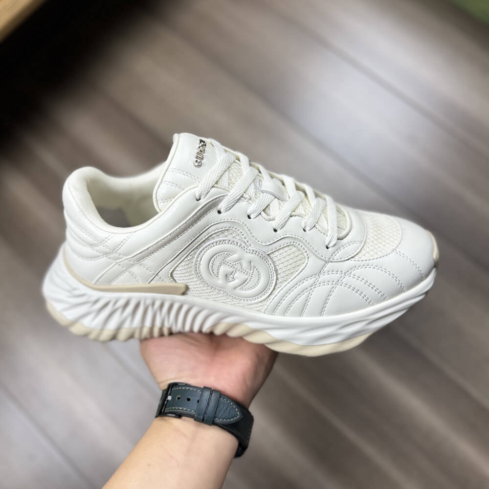 Gucci Ripple Trainer in Off White Leather 771653