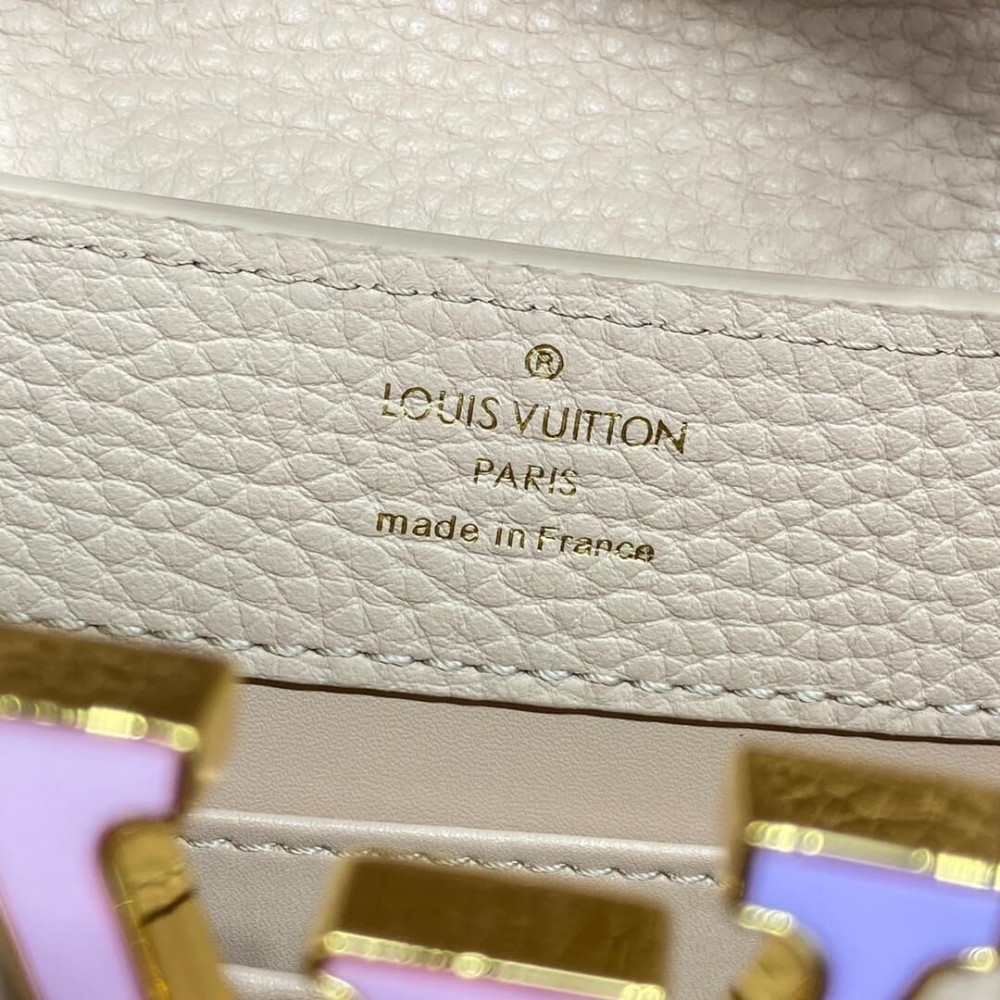 Louis Vuitton Capucines Mini M23082 Quartz White