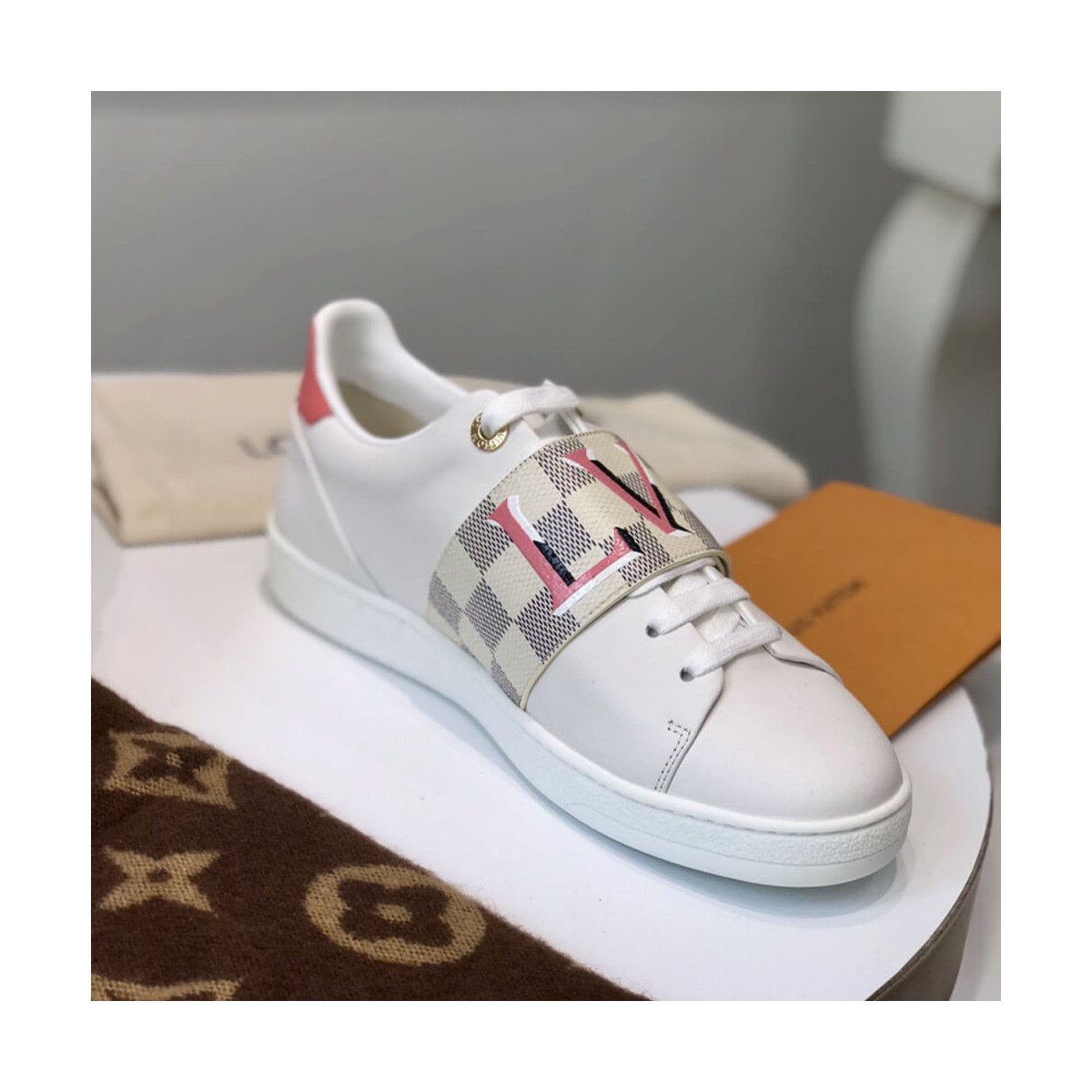 Louis Vuitton Frontrow Sneaker 1A5N59