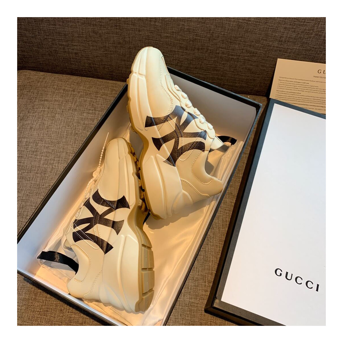 Gucci Rhyton Sneaker with NY Yankees 576963