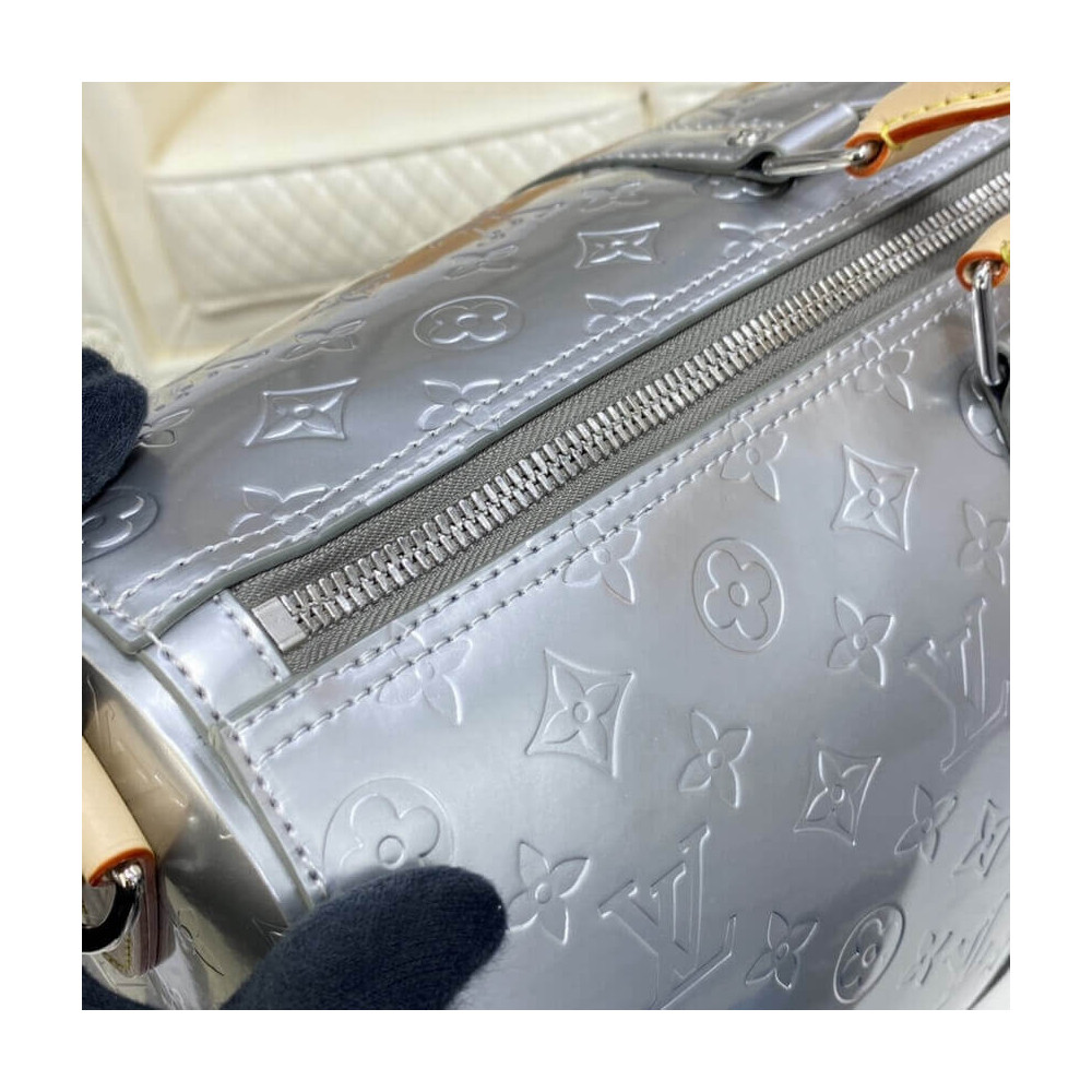 Louis Vuitton Keepall Bandouliere 50 Silver M58758