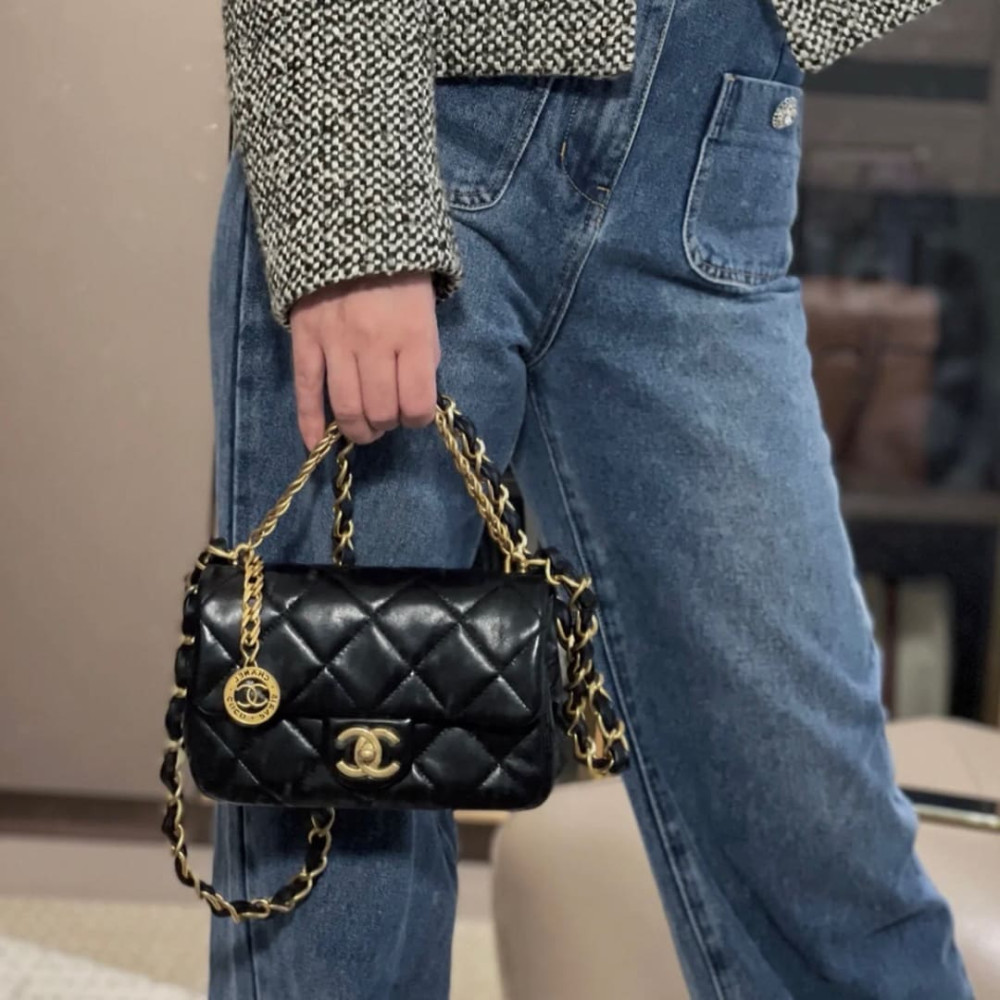 Chanel Small Flap Bag in Lambskin AS4012