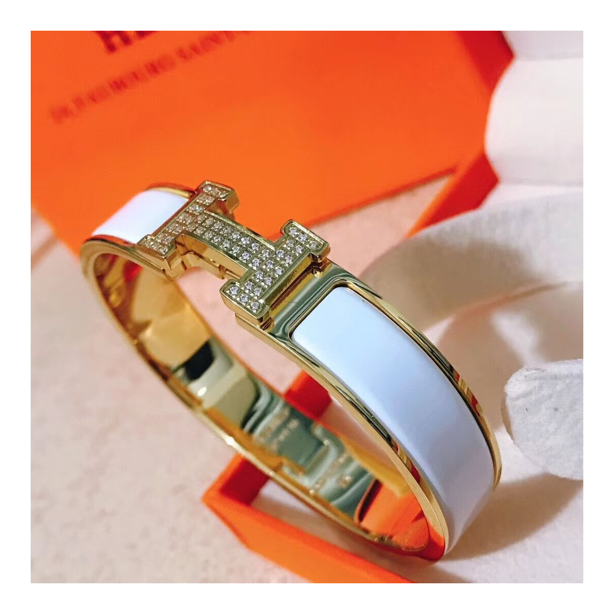 Hermes Narrow Clic Clac Gold Diamond H Bracelet