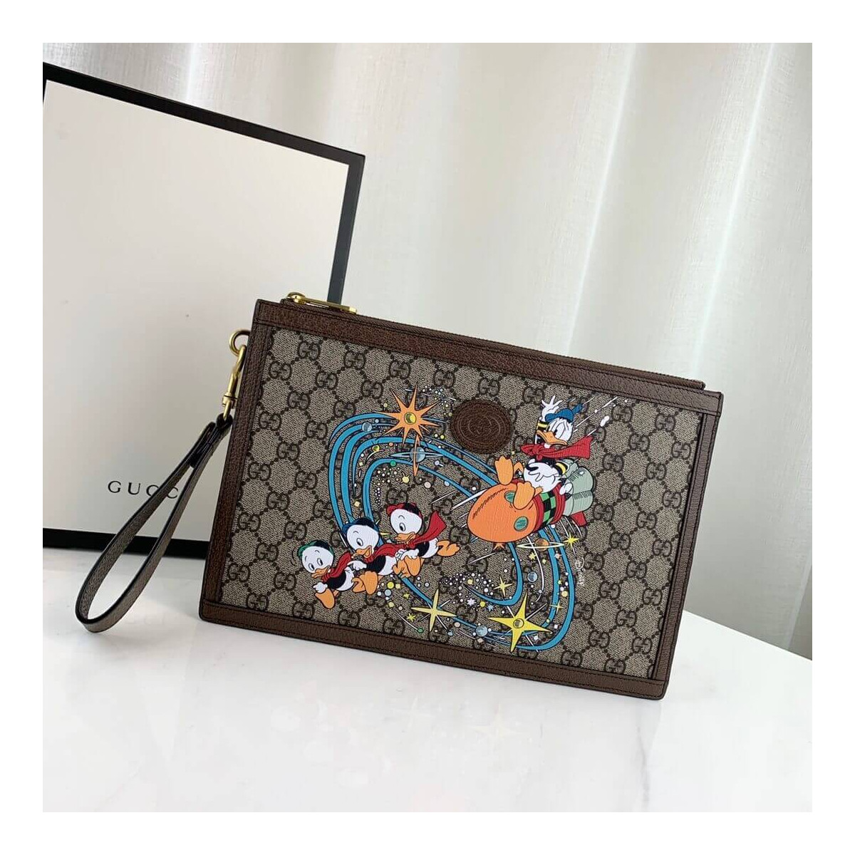 Disney x Gucci Donald Duck Pouch 647925