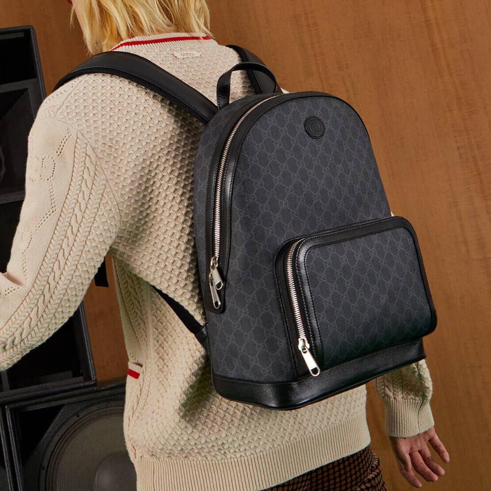 Gucci GG Supreme Backpack 704017