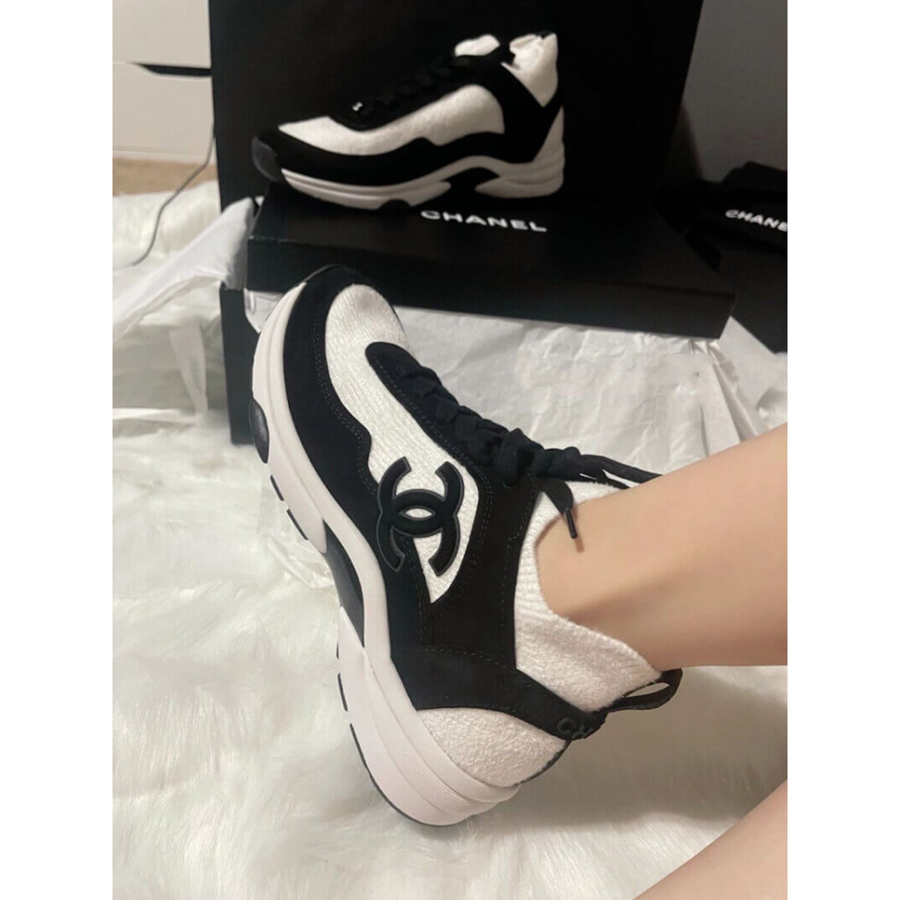 Chanel Fabric &amp; Suede Calfskin Low Top Sneakers White/Black G38033