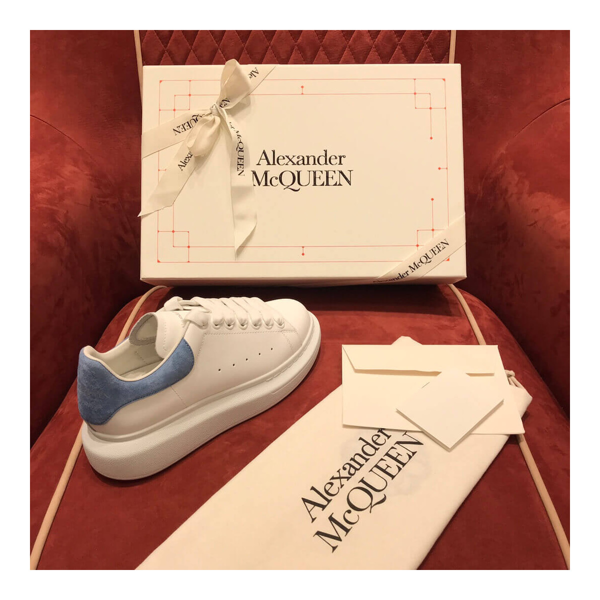 Alexander McQueen Oversized Sneaker 5537 White/Light Blue