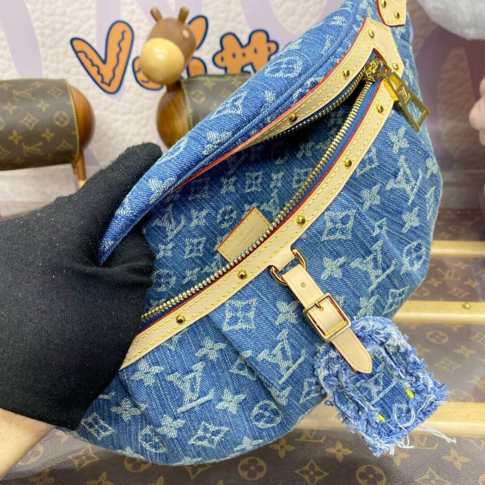 Louis Vuitton Monogram Denim High Rise Bumbag M46837