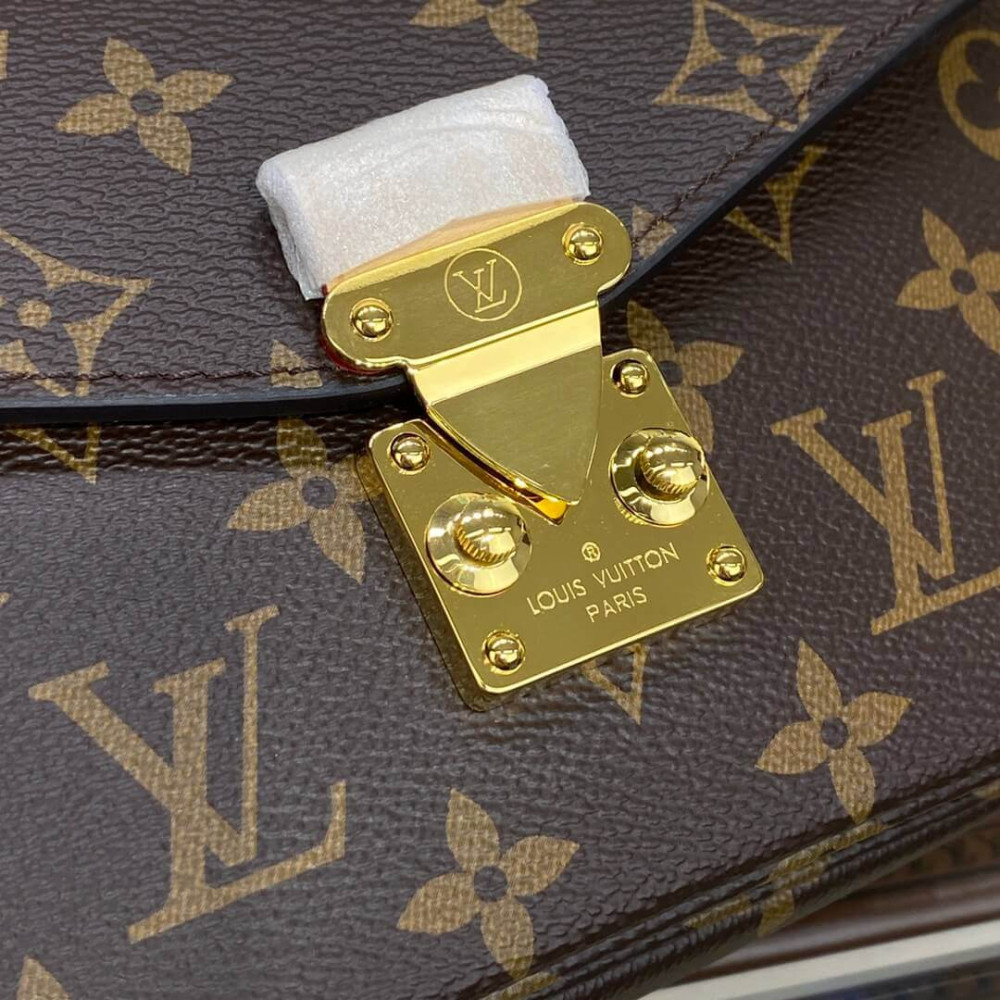 Louis Vuitton Monogram Canvas Pochette Metis East West Bag M46279