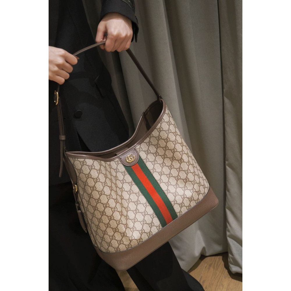 Gucci Ophidia GG Medium Shoulder Bag 781392