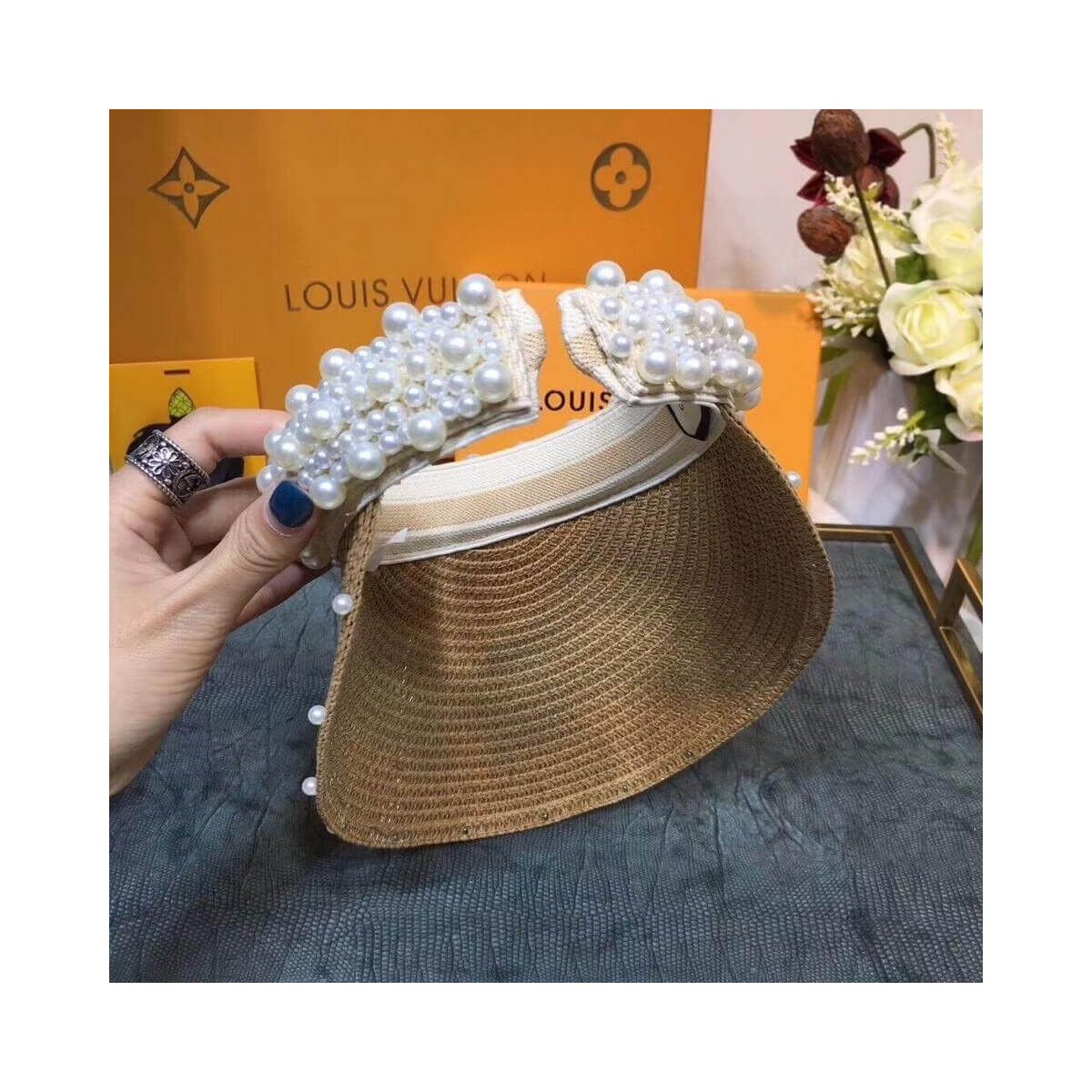 Gucci Straw Effect Brim Visor With Pearl 628545