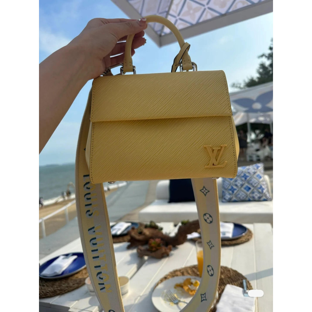 Louis Vuitton Epi Leather Cluny Mini M22616 Jaune Plume