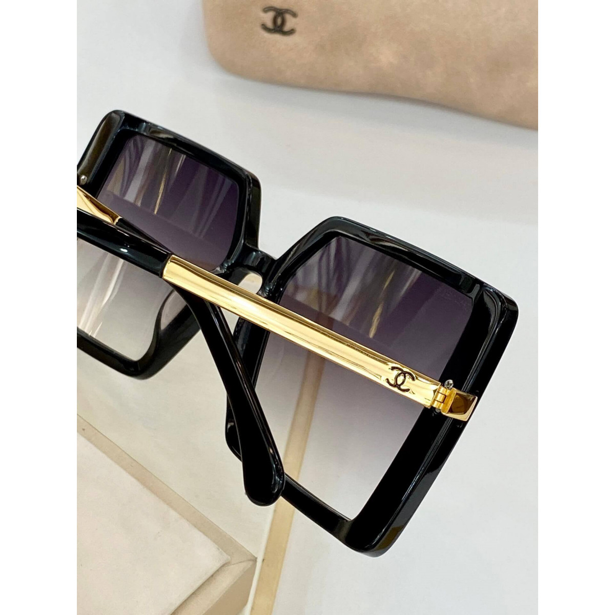 Chanel Rectangle Sunglass 5529