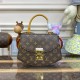 Louis Vuitton Monogram Canvas Tilsitt M46548