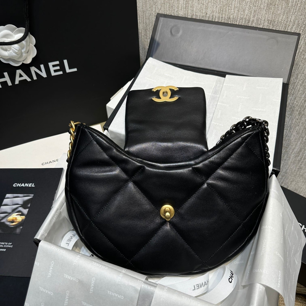 Chanel 19 Hobo Bag Black Quilted Lambskin AS4638