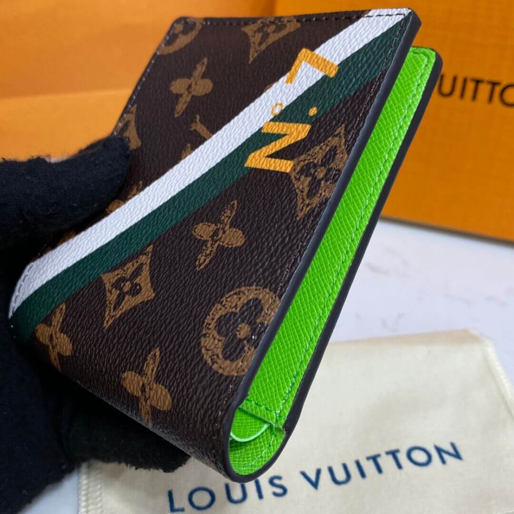 Louis Vuitton Monogram PF. Multiple Wallet M81257