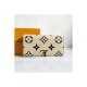 Louis Vuitton LV Crafty Sarah Wallet M69514