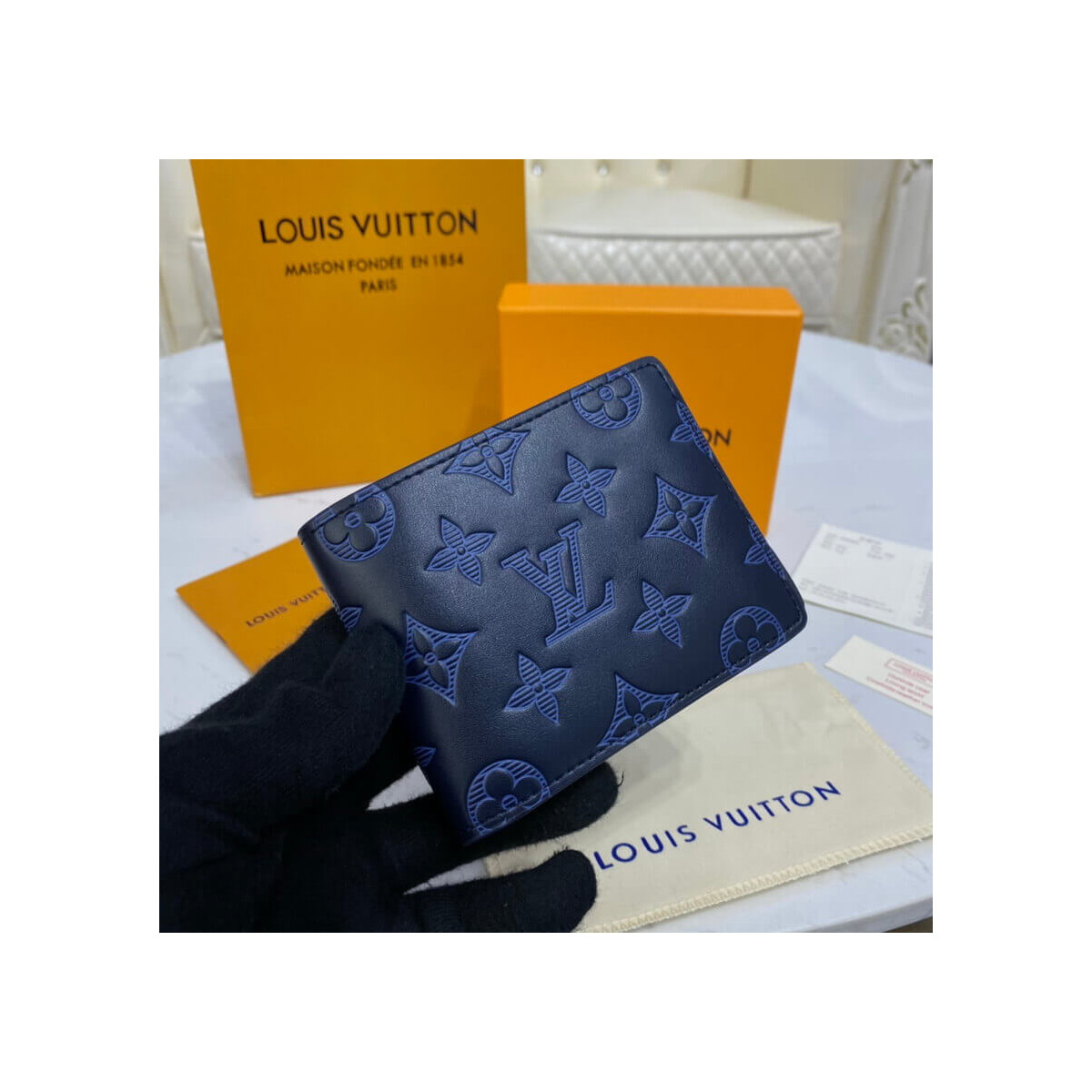 Louis Vuitton Multiple Wallet M80422