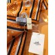 Hermes Couvertures Et Tenues De Jour Bandana Shawl 140 H243507