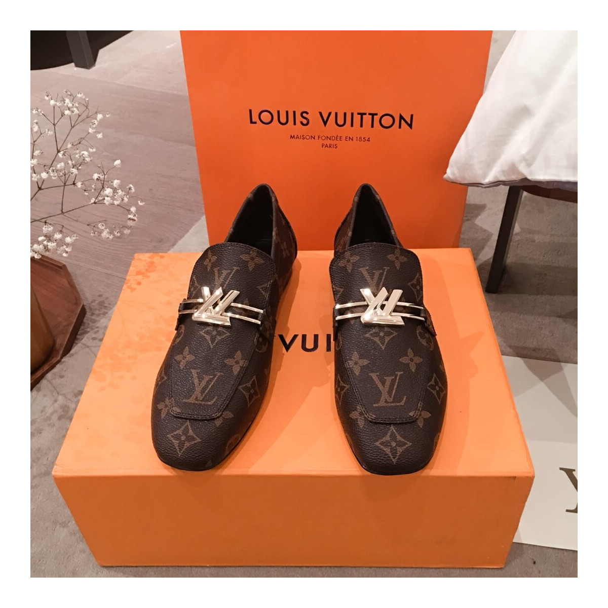 Louis Vuitton Monogram Upper Case Line Loafer 1A4XD2