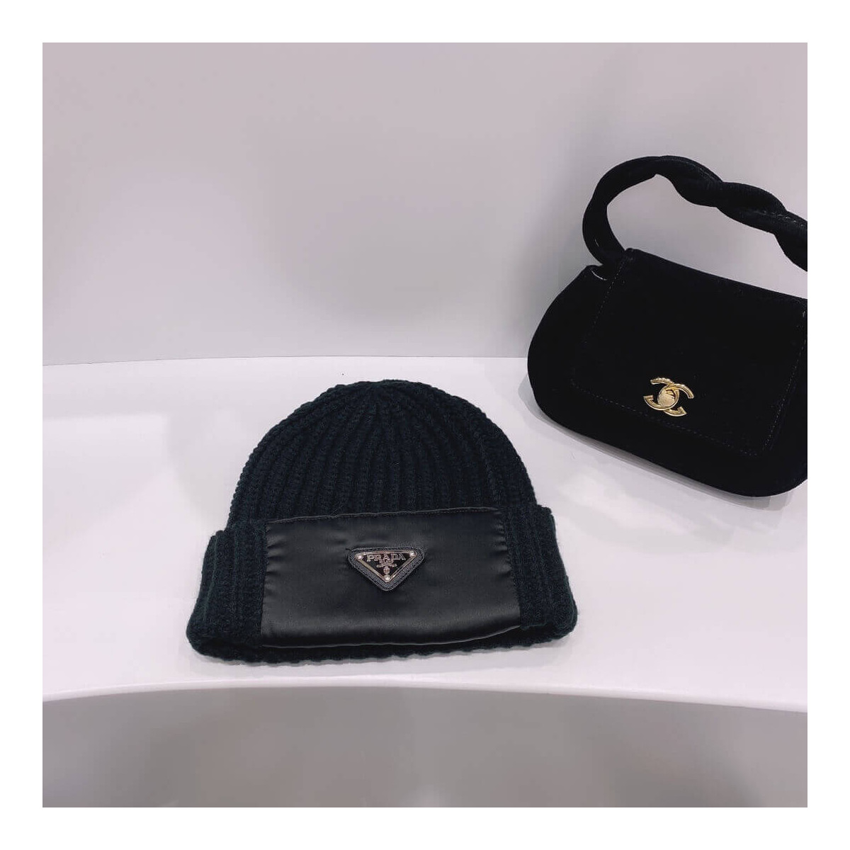 Prada Logo Rib-Knit Beanie Hat 2HC139