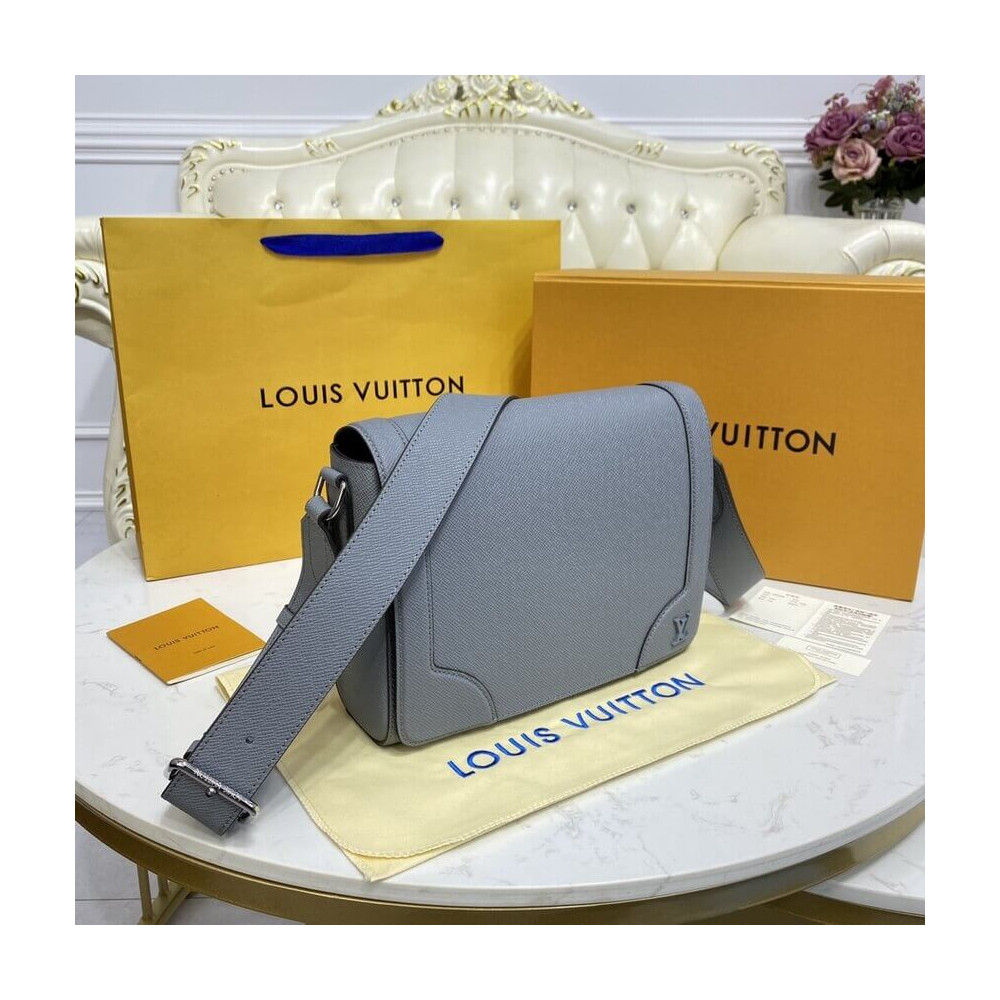 Louis Vuitton New Flap Messenger M30807 M30808 M30813