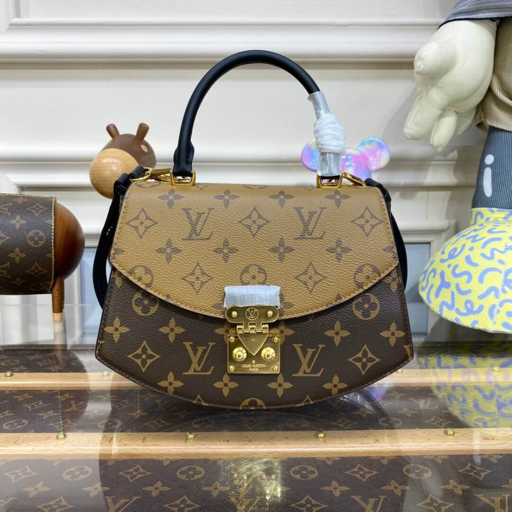 Louis Vuitton Monogram Reverse Canvas Tilsitt M46548