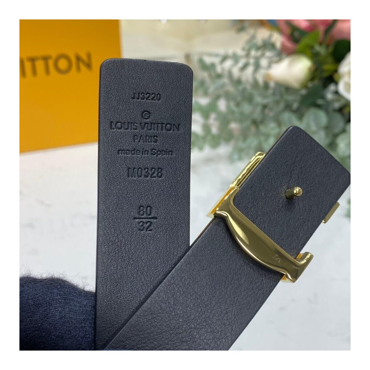 Louis Vuitton LV Iconic 30mm Reversible Belt M0328V