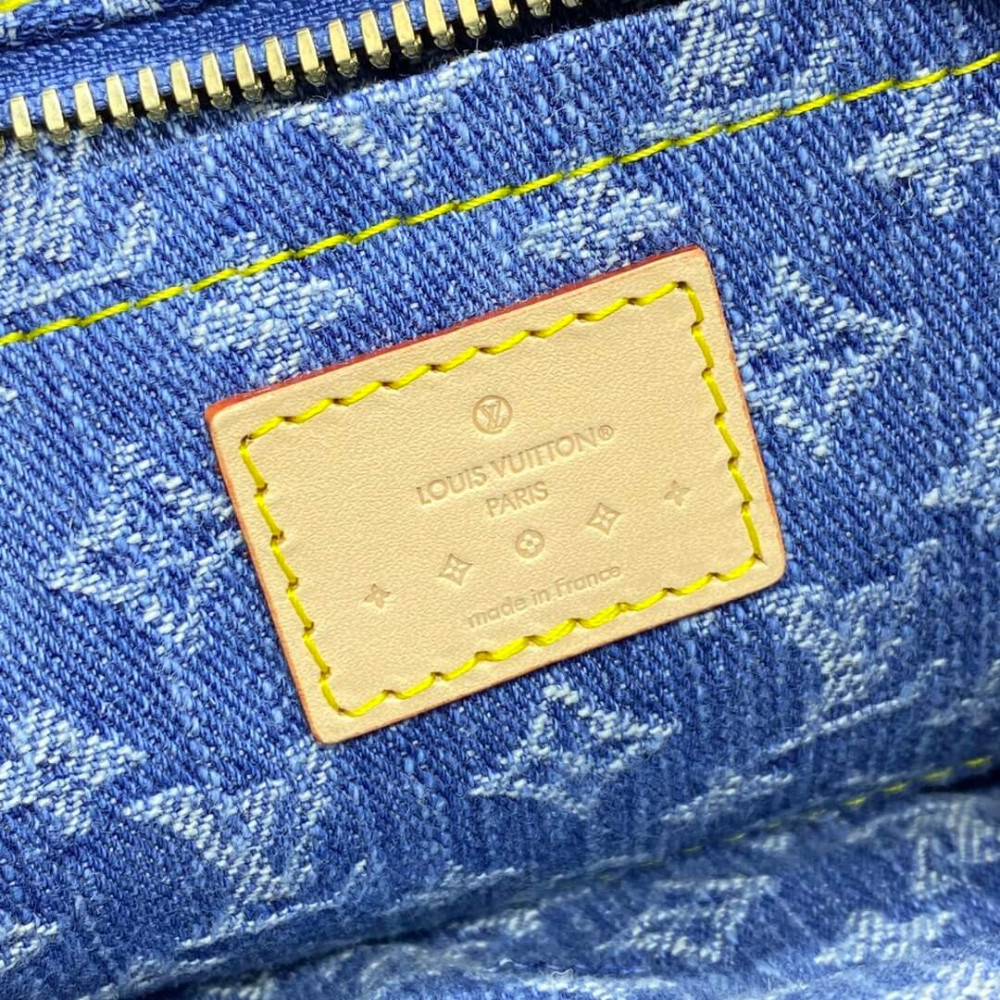 Louis Vuitton Monogram Denim Croissant MM M46856