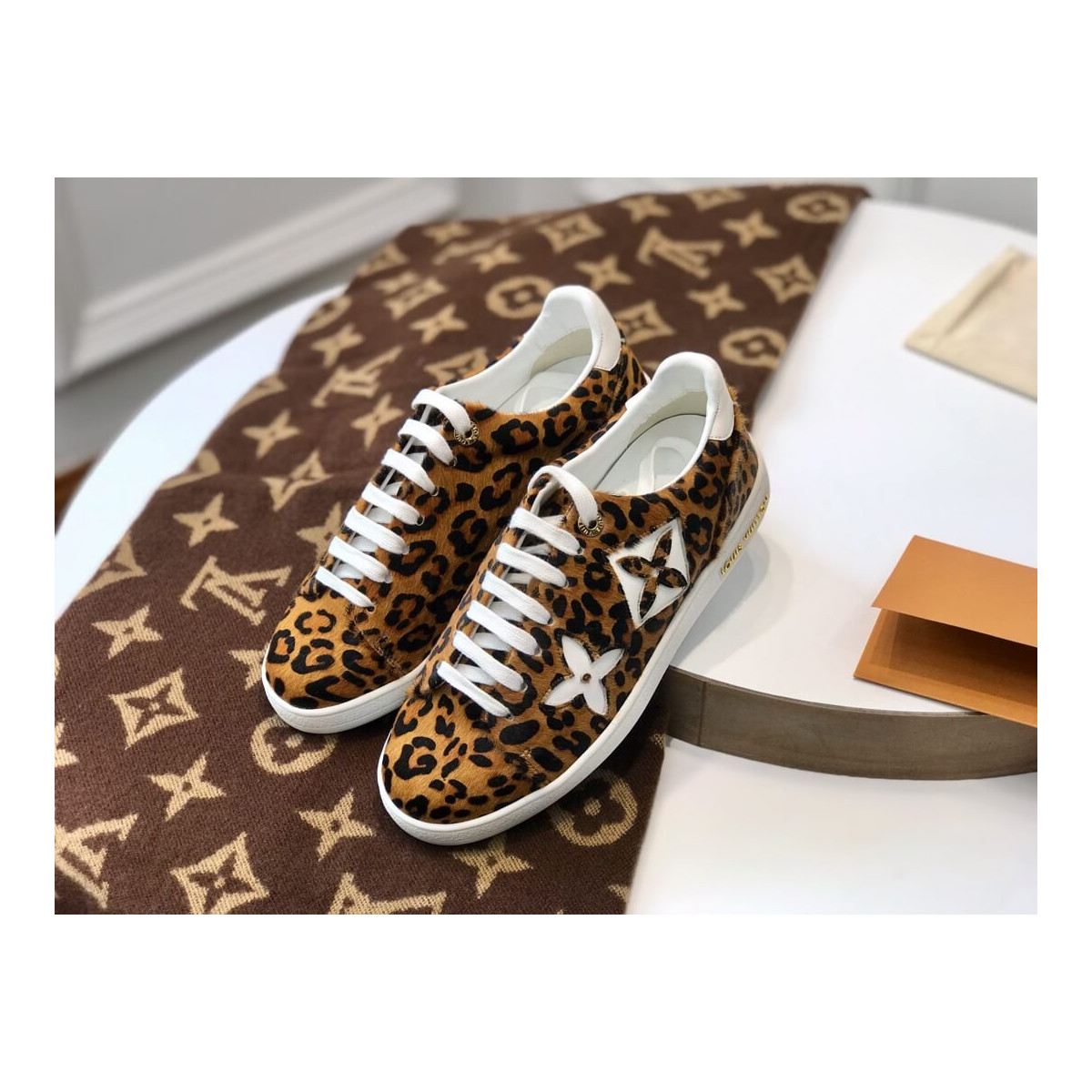 Louis Vuitton Monogram Jungle Frontrow Sneaker 1A5NQK