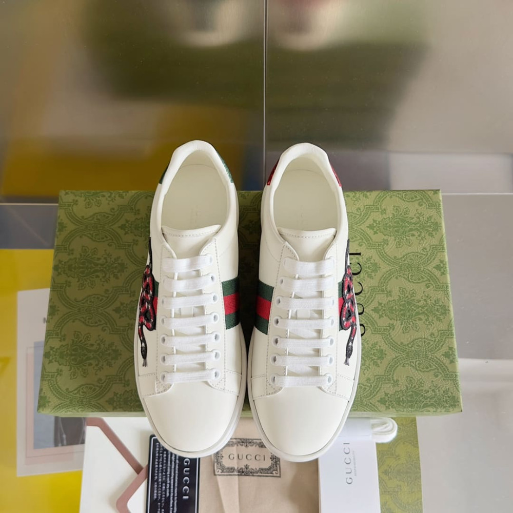 Gucci Ace Sneaker Embroidered Snake 456230