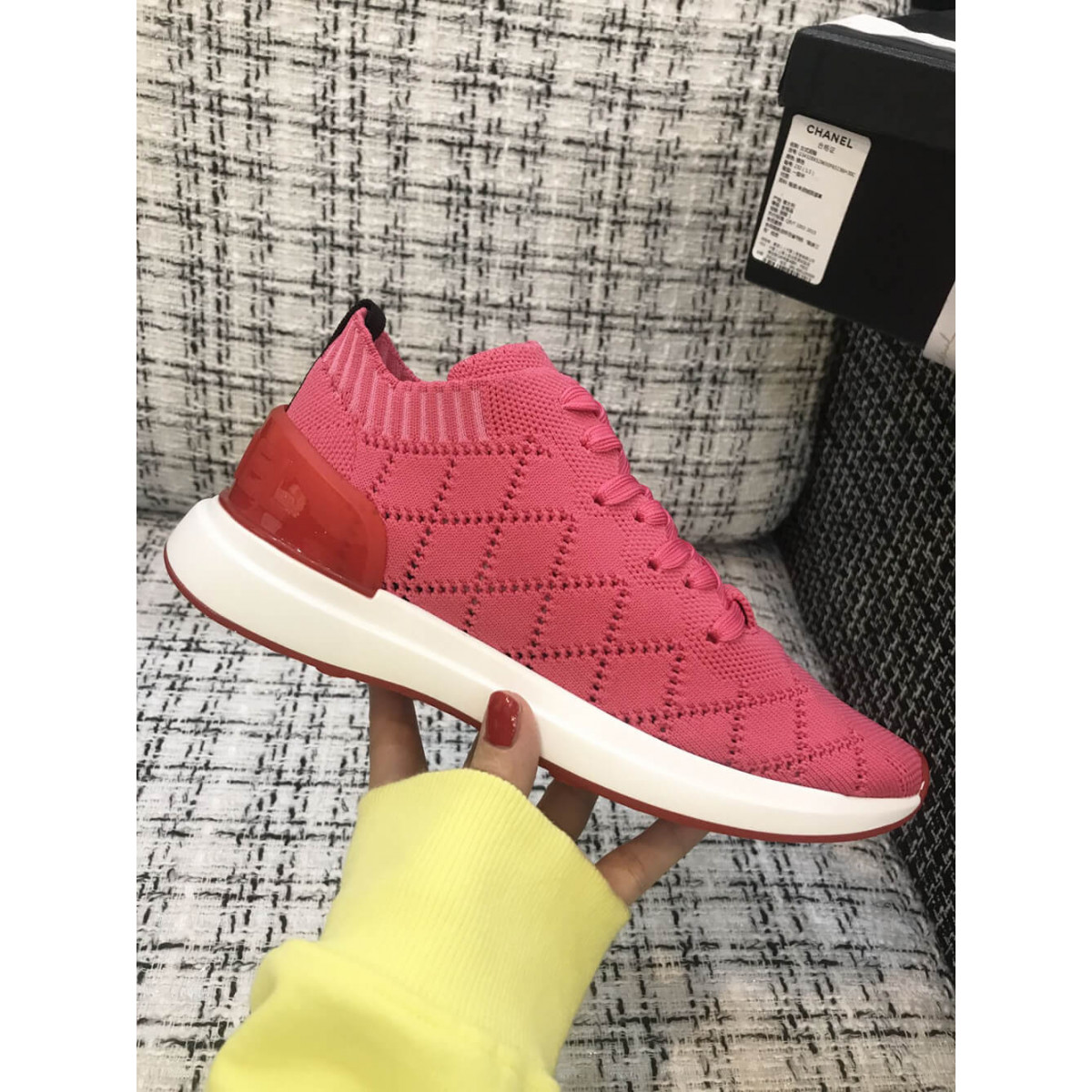 Chanel Mixed Fibers Sneakers G35549