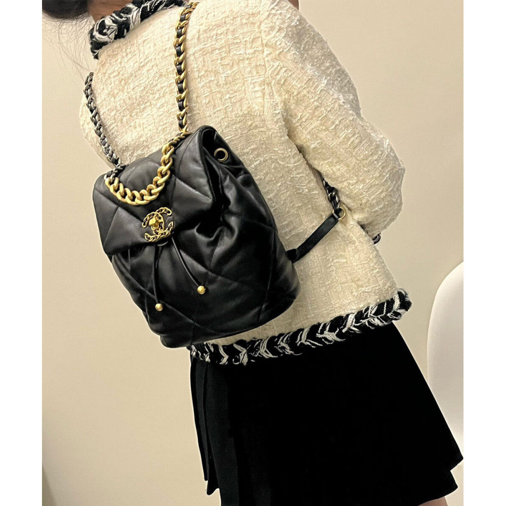 Chanel 19 Backpack Black Quilted Lambskin AS4223