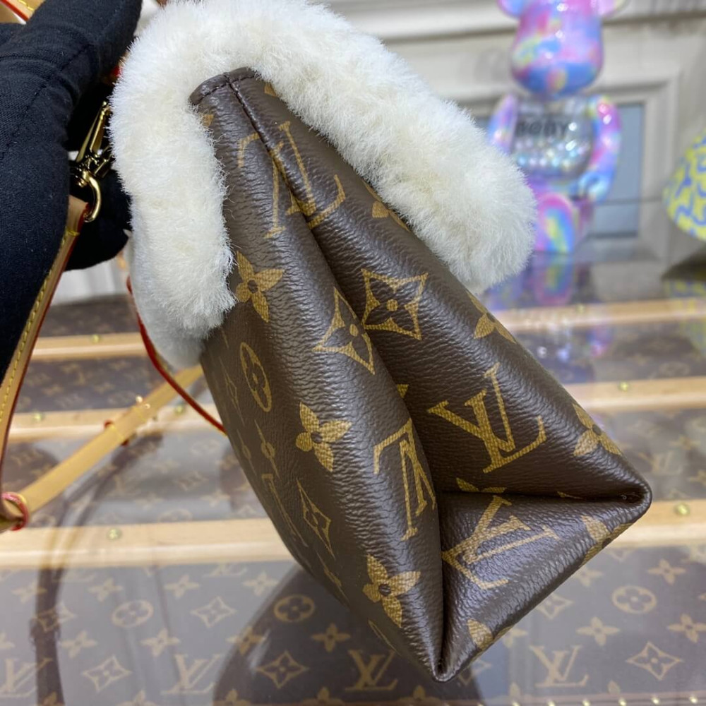 Louis Vuitton Monogram and Shearling Locky BB M46318