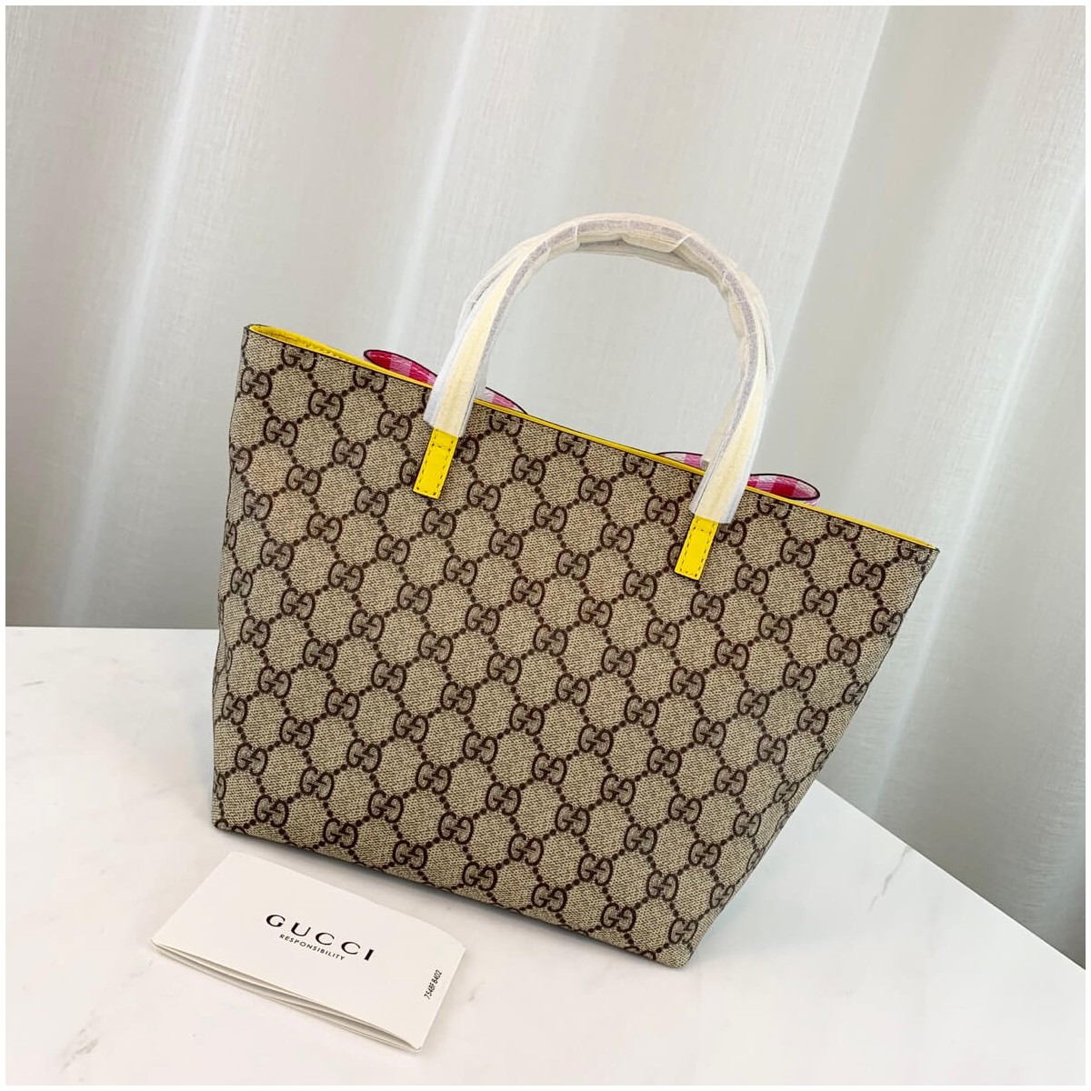 Gucci Children&#039;s GG Supreme Rainbow Bow Tote 501804