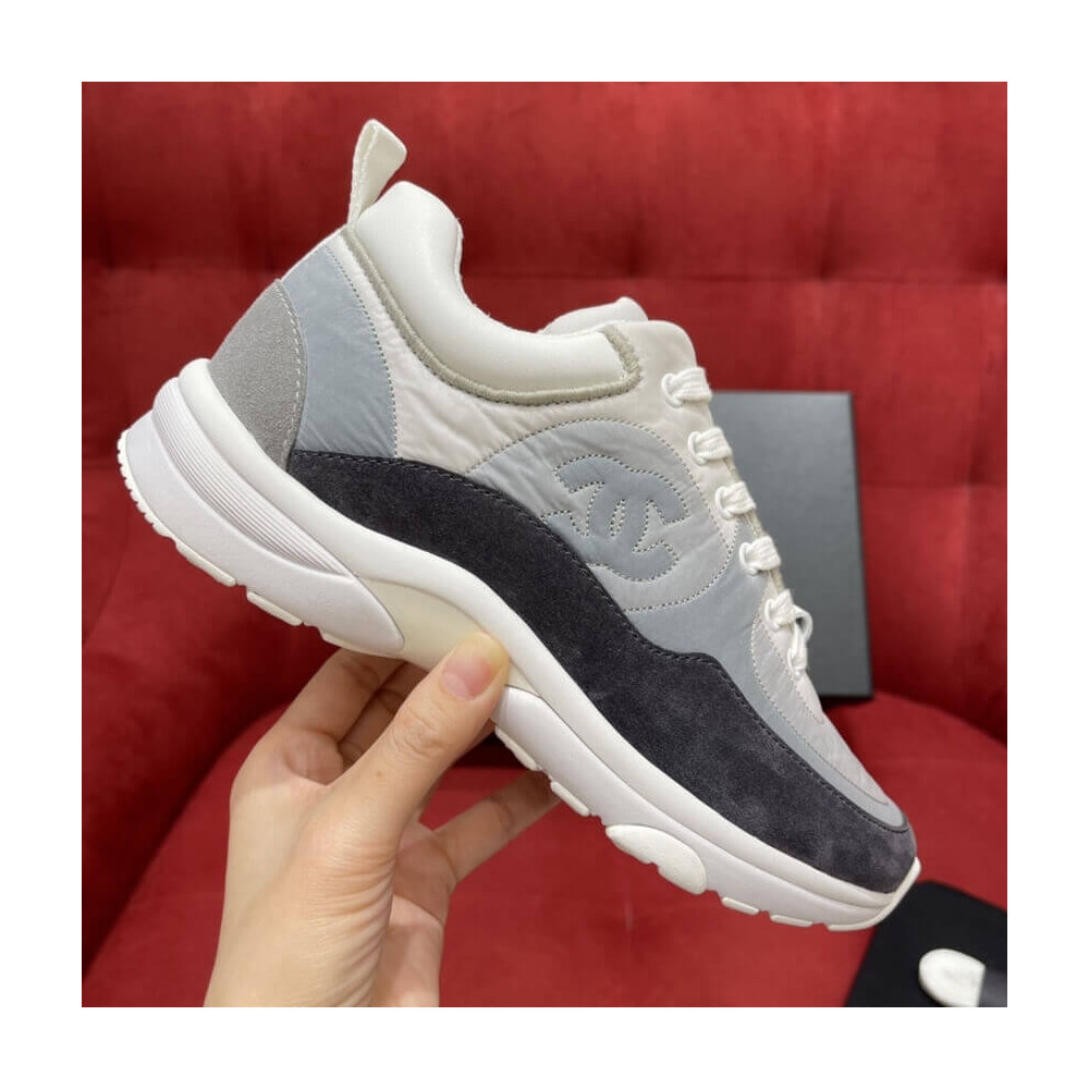 Chanel Wmns Suede Calfskin Sneaker G37136