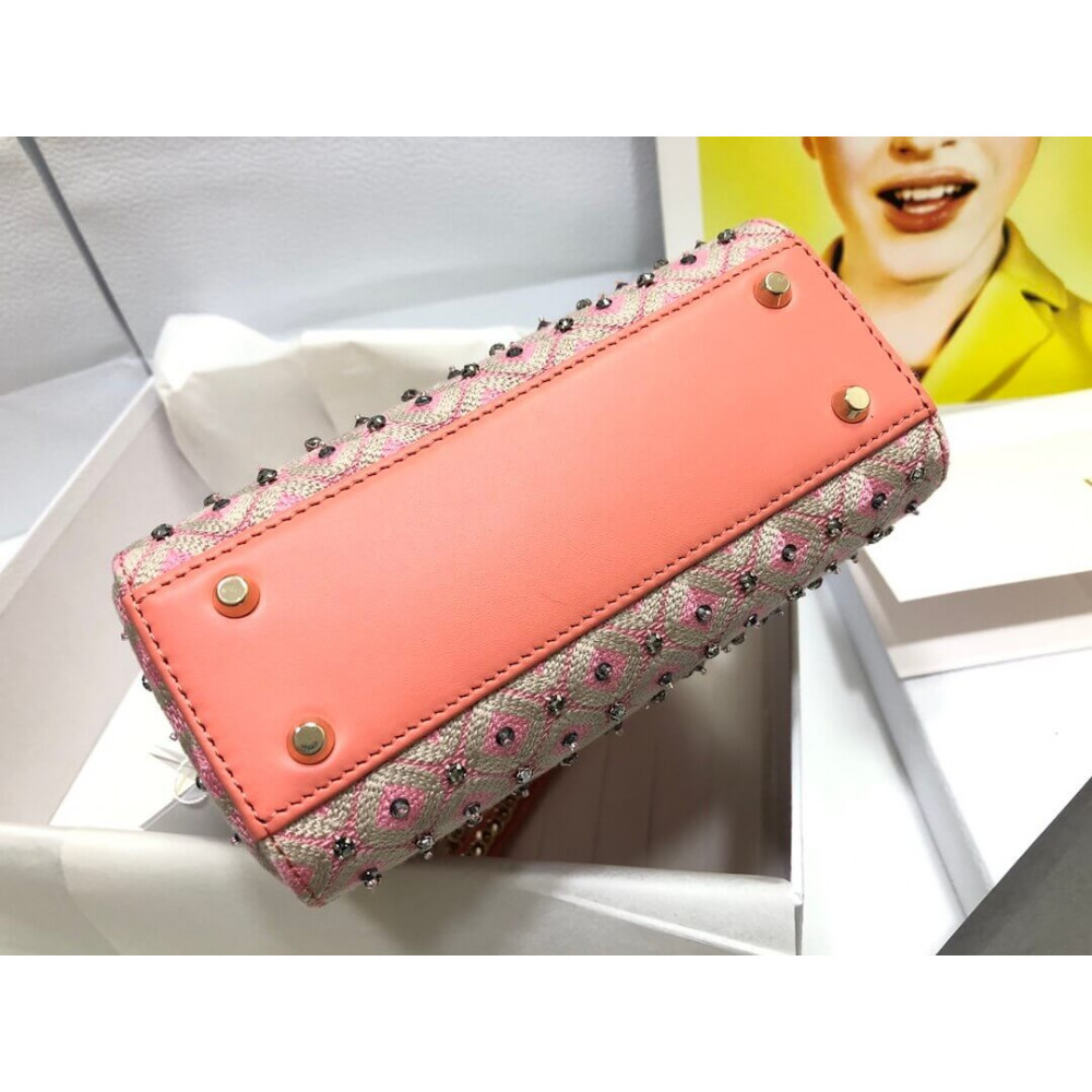 Lady Dior Mini Coral Pink Two-Tone Thread Embroidery Bag M0505 With Honeycomb Pattern And Rhinestones