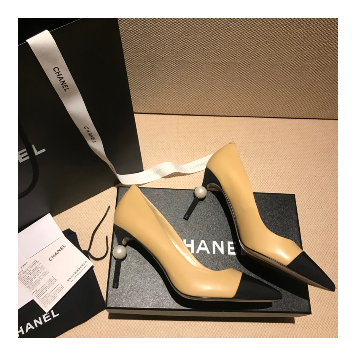 Chanel Calfskin &amp; Velvet Pump With Pearl G178144