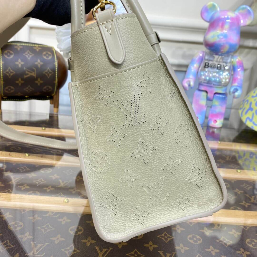 Louis Vuitton On My Side PM Shoulder Bag M20600 M21546