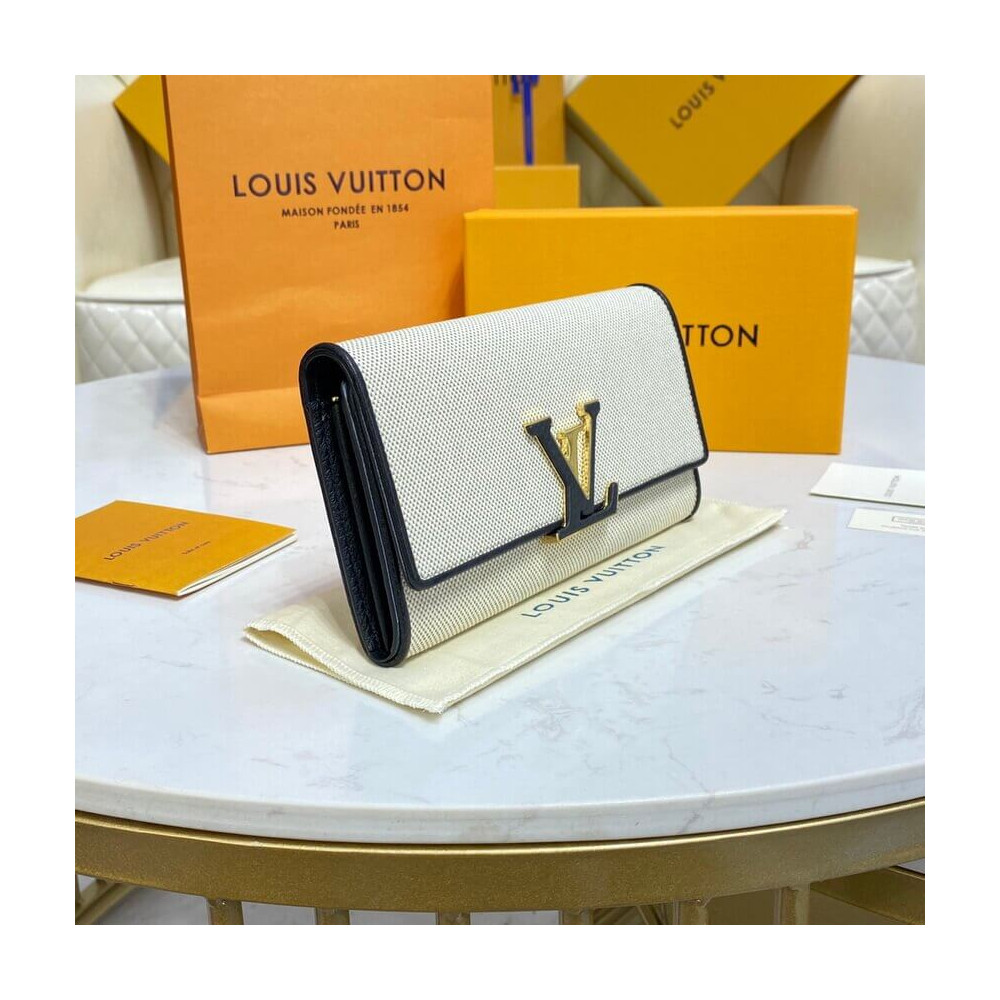 Louis Vuitton Capucines Wallet M81305