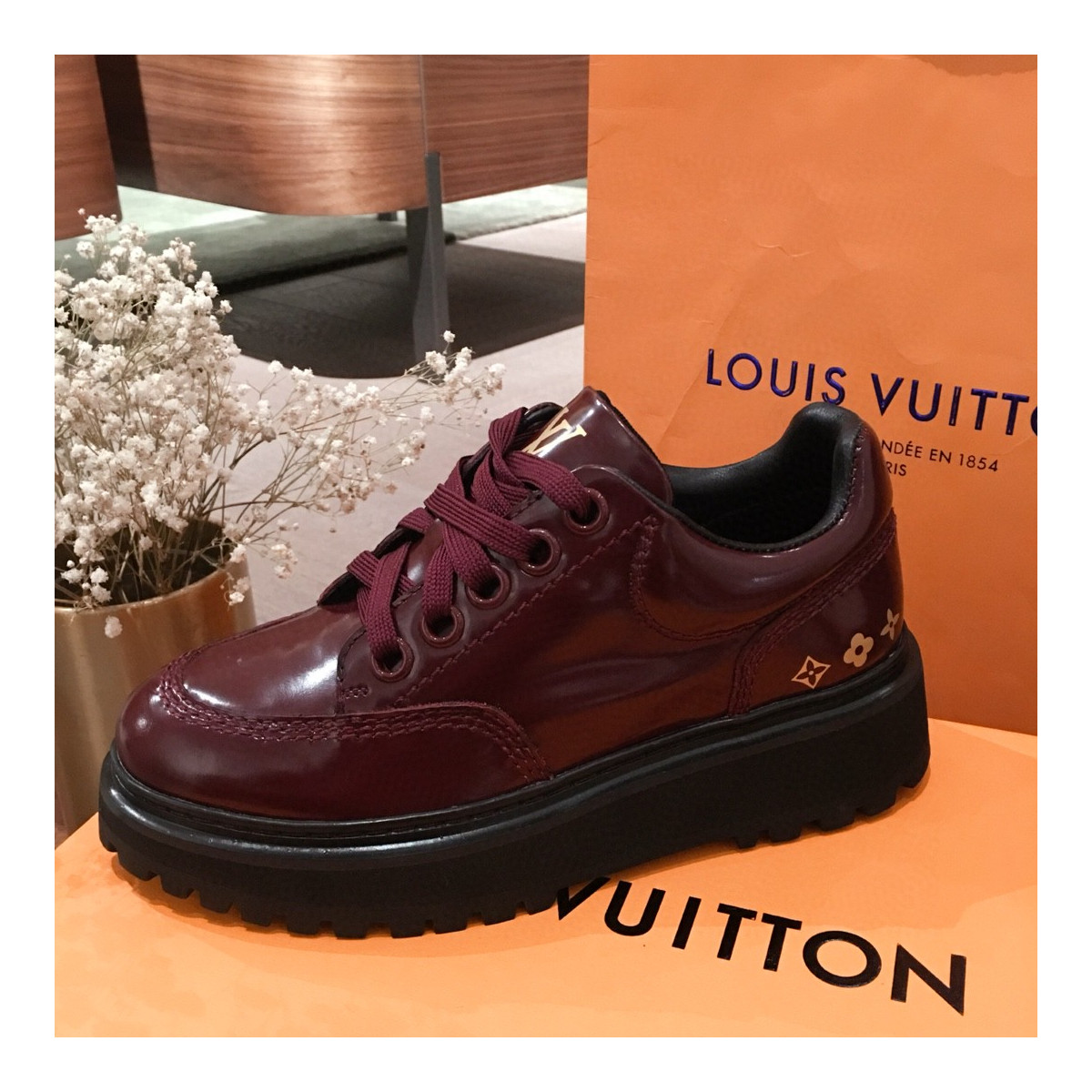 Louis Vuitton Beverly Hills Sneaker 1A46OW Burgundy