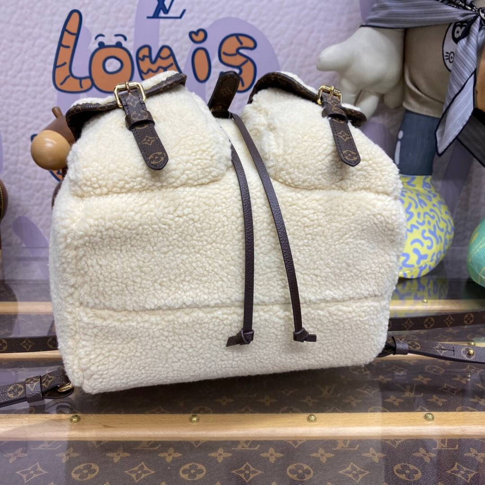 Louis Vuitton Ski Shearling Backpack M23384