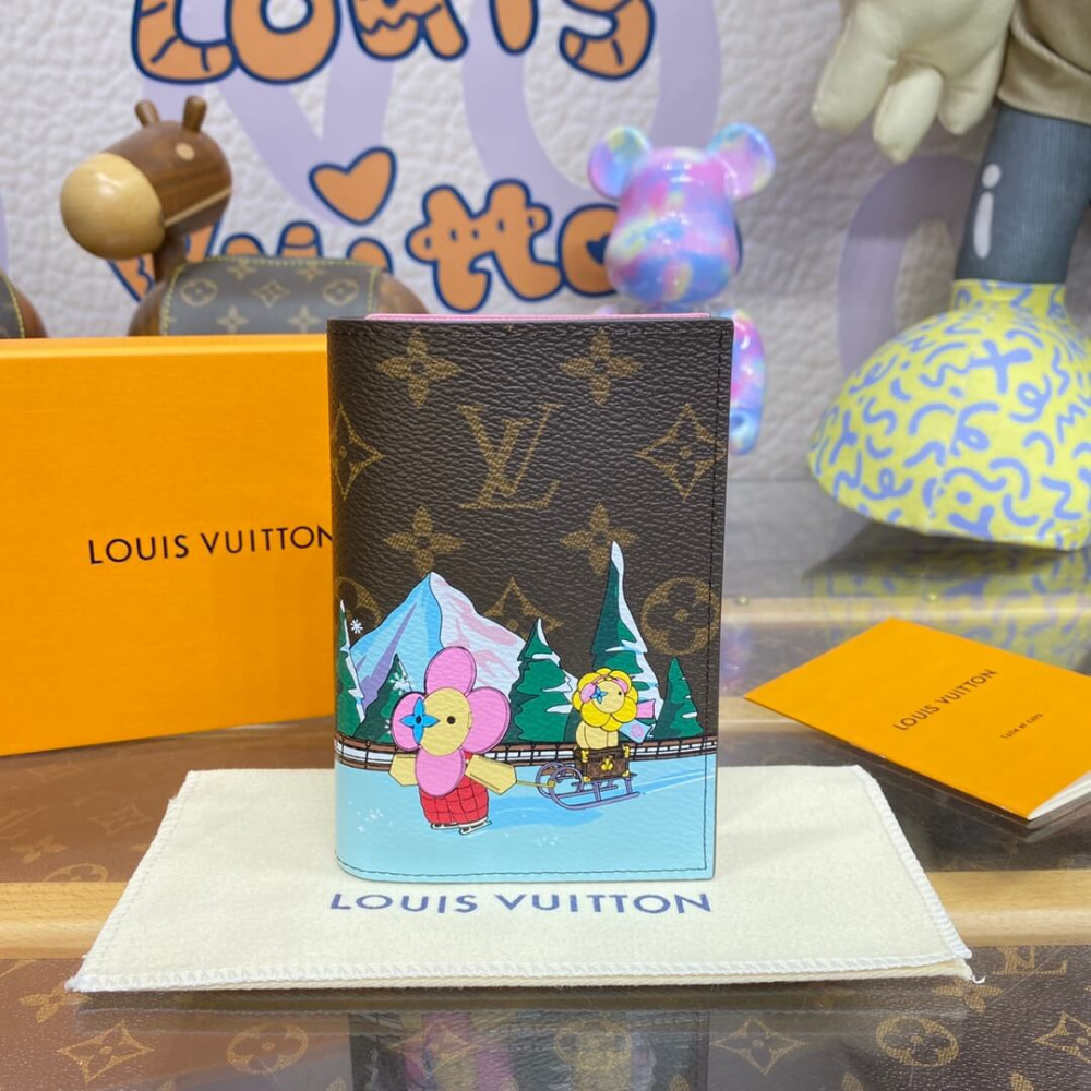 Louis Vuitton Vivienne Skating Passport Cover M82621 Pink