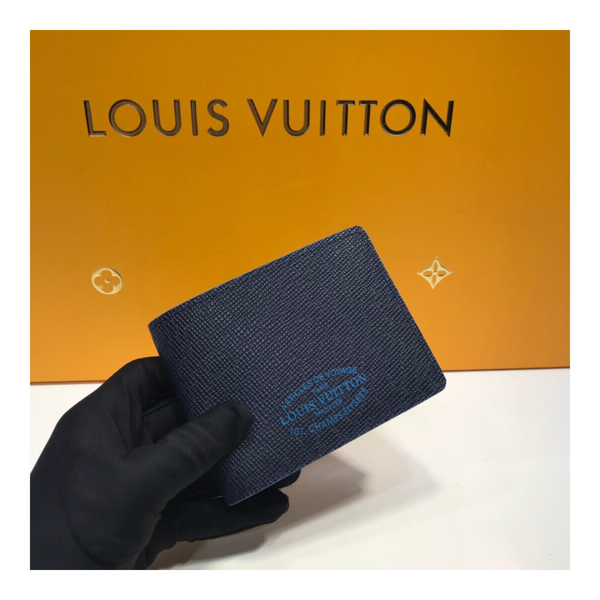 Louis Vuitton Multiple Wallet M30381 M30383