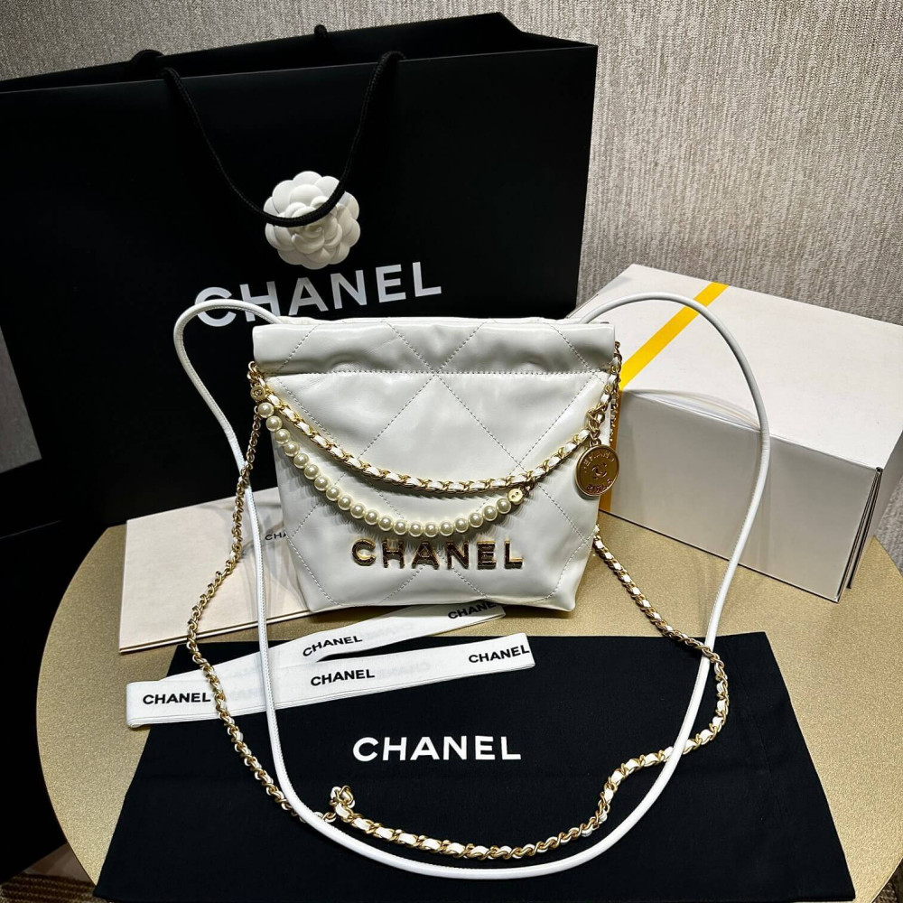 Chanel 22 Mini Bag Shiny Crumpled Calfskin with Pearl Chain AS3980