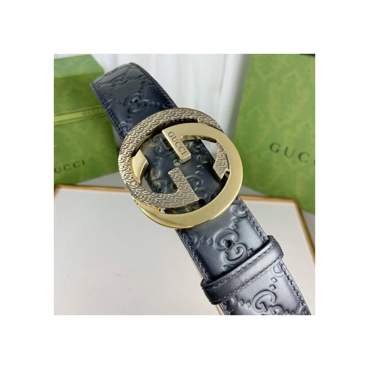 Gucci Signature Leather Belt With Gold Buckle 411924