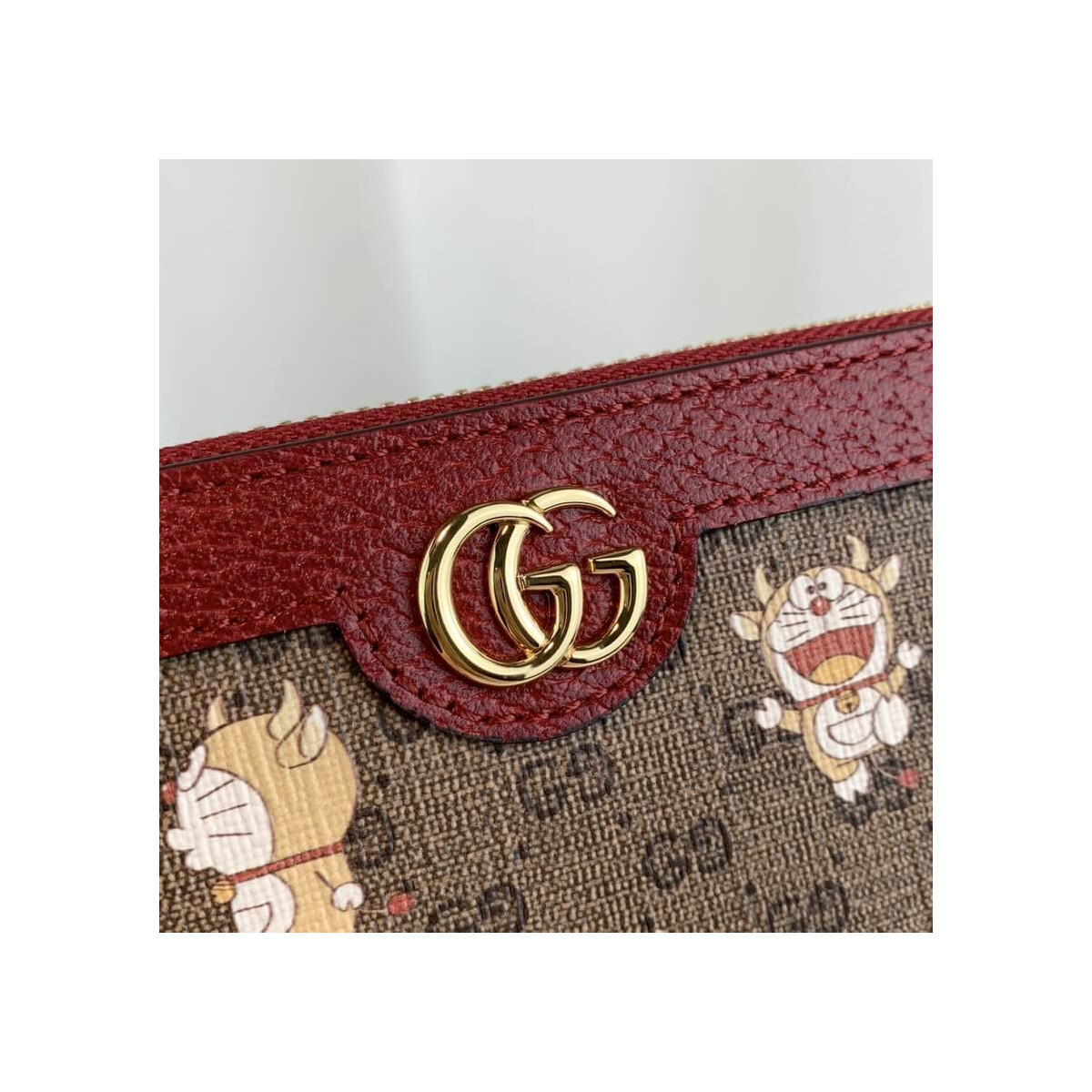 Doraemon x Gucci Zip Around Wallet 647787 in Beige