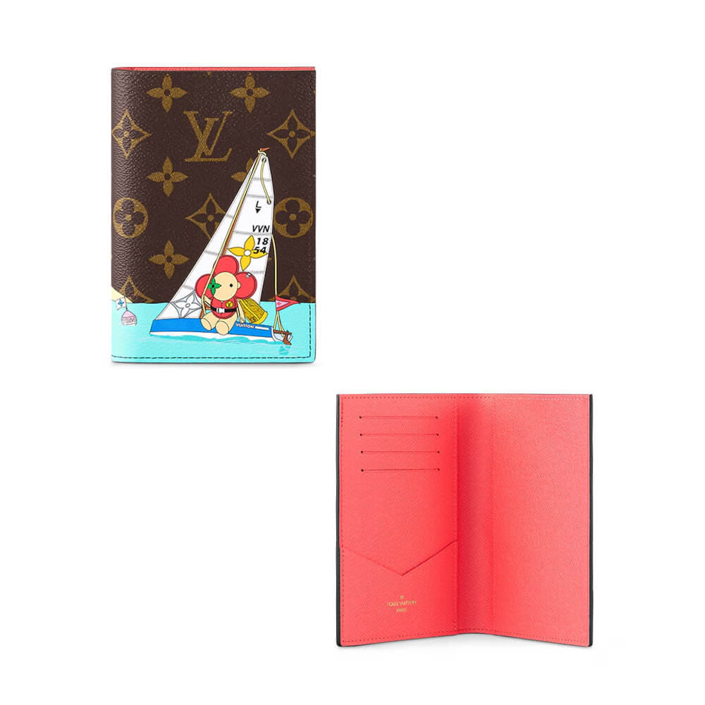 Louis Vuitton Vivienne Sailing Passport Cover M82625